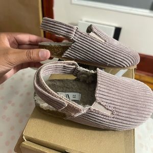 Zara Toddler Clogs